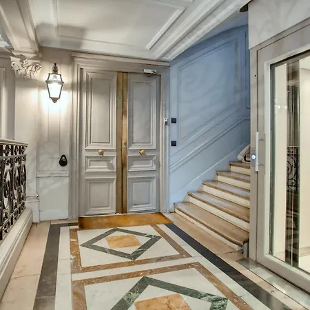 Daire Romantique 150m2 4ch Proche De L'opera - Clim